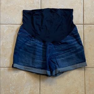 Isabel Target Maternity Over Belly Shorts 10